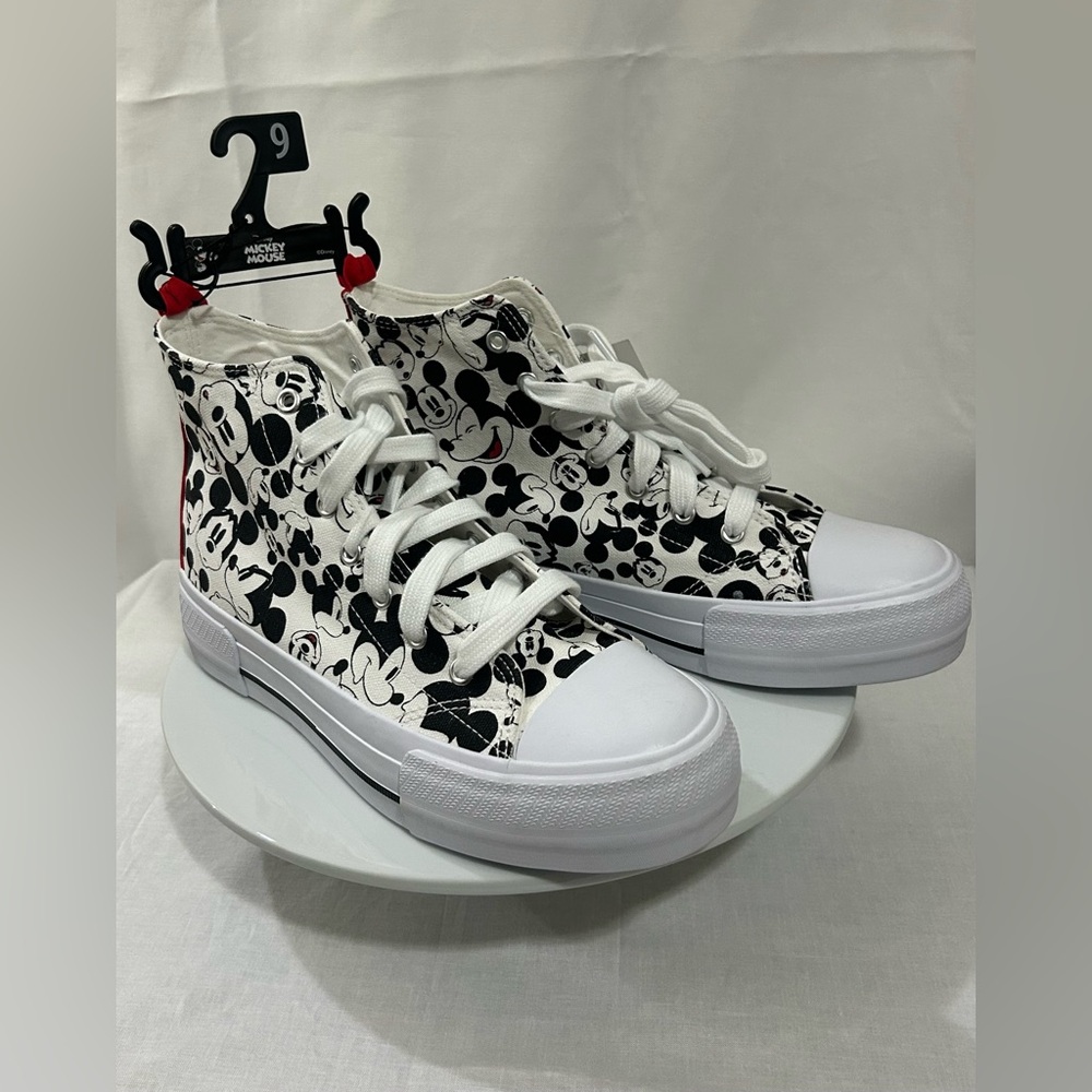 Disney Mickey Mouse High-Top Sneakers - Black and White